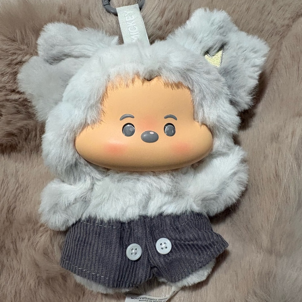 Head in the clouds Mickey